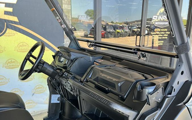 2023 Can-Am Defender XT HD10