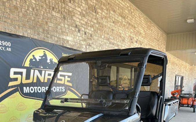 2023 Can-Am Defender XT HD10