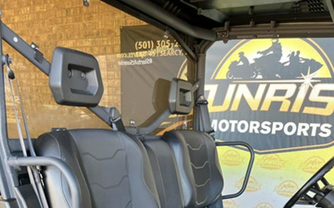 2023 Can-Am Defender XT HD10