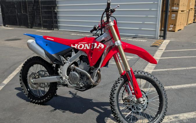 2027 Honda CRF250R Red - 901315