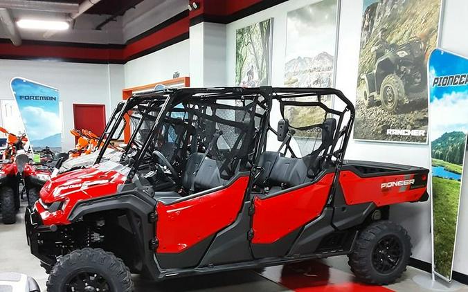 2023 Honda® Pioneer 1000-6 Deluxe Crew