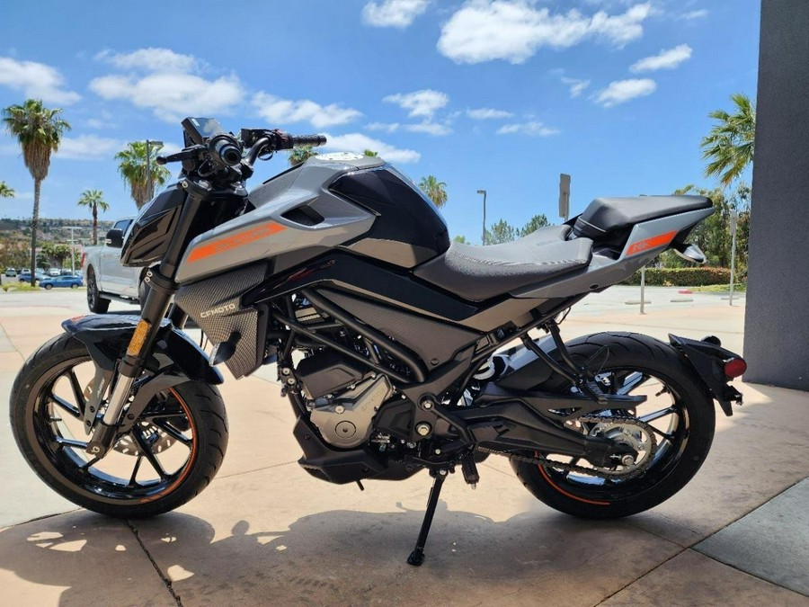 2023 CFMoto 300NK