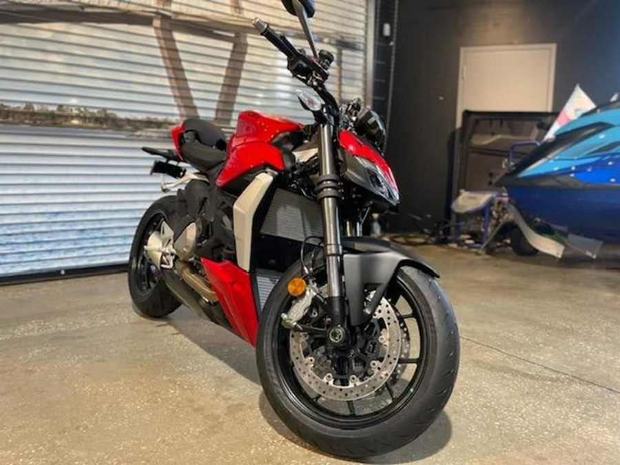 2024 Ducati Streetfighter V2 Red