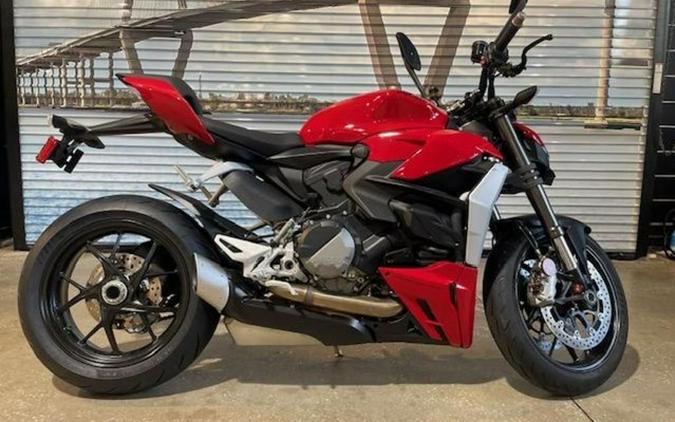 2024 Ducati Streetfighter V2 Red