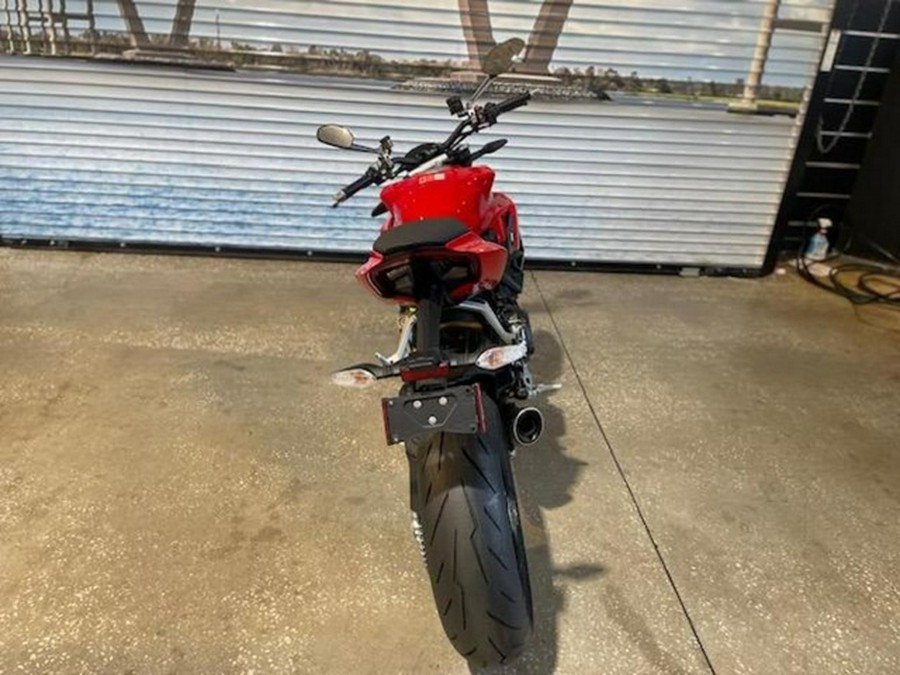 2024 Ducati Streetfighter V2 Red