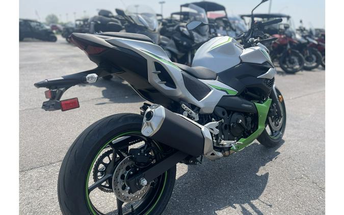 2024 Kawasaki Z7 Hybrid ABS