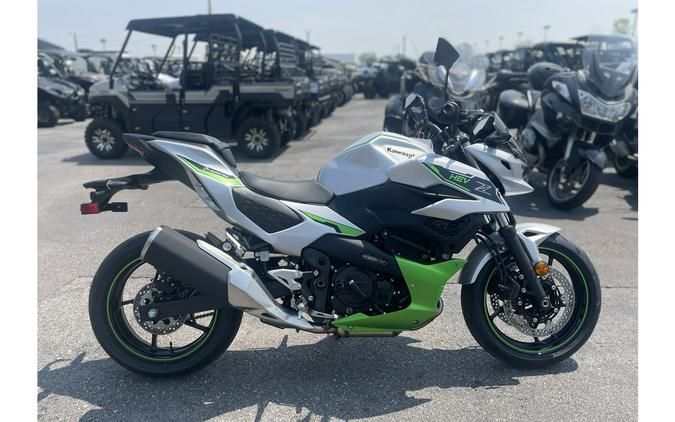 2024 Kawasaki Z7 Hybrid ABS