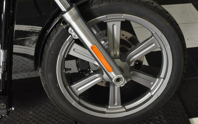 2023 Harley-Davidson Softail Standard FXST