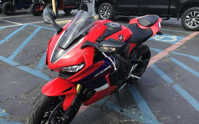 2024 HONDA CBR1000RR ABS