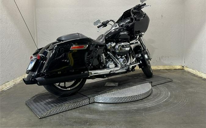 Harley-Davidson Road Glide 2022 FLTRX 656136T BLACK