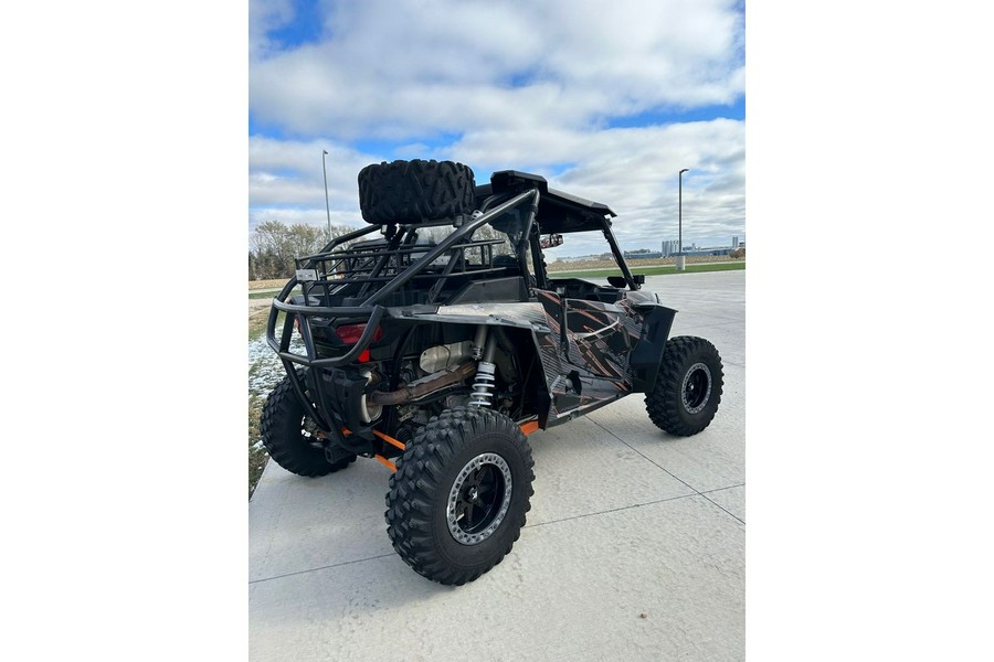 2018 Polaris Industries RZR XP TURBO EPS GHOST GRAY