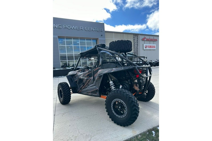 2018 Polaris Industries RZR XP TURBO EPS GHOST GRAY