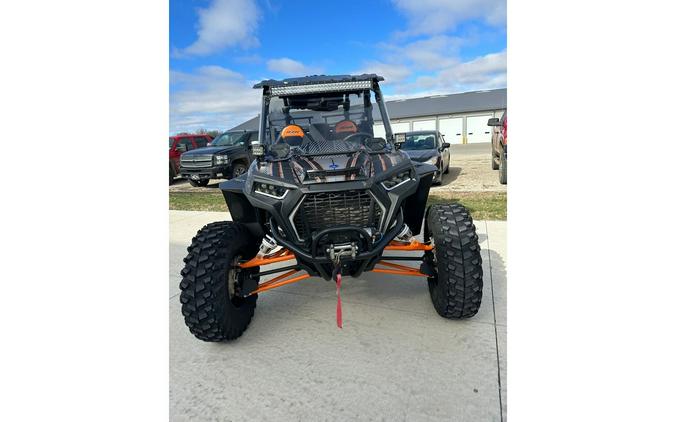 2018 Polaris Industries RZR XP TURBO EPS GHOST GRAY