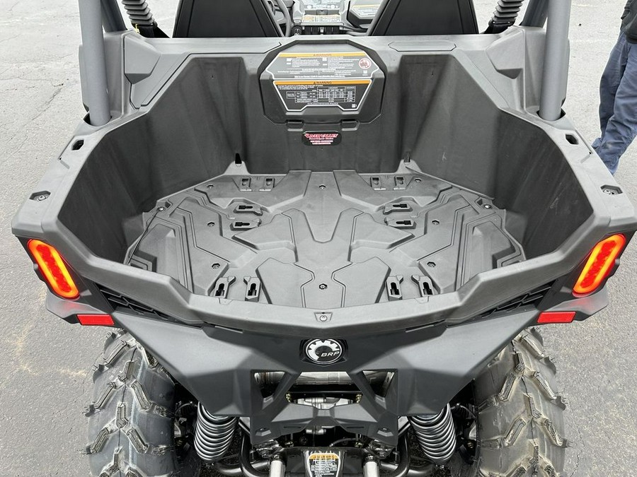 2024 Can-Am® Maverick Trail DPS 1000