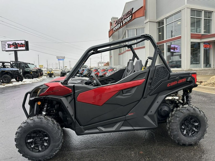 2024 Can-Am® Maverick Trail DPS 1000