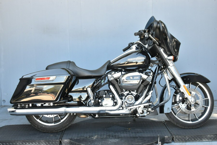 2023 Harley-Davidson Street Glide