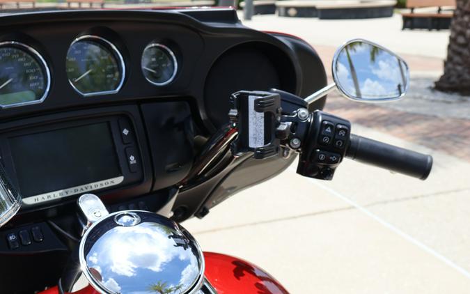 2018 Harley-Davidson Tri Glide Ultra FLHTCUTG