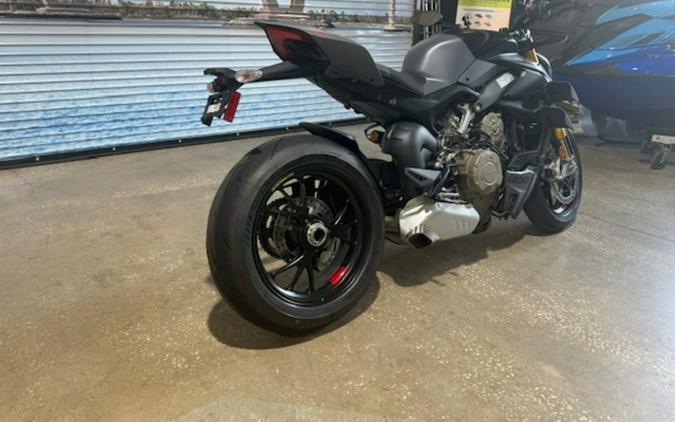 2024 Ducati Streetfighter V4 S Grey & Black