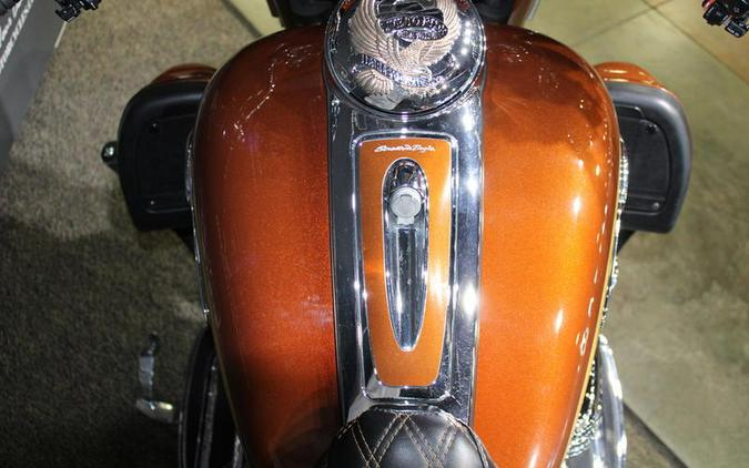 2008 Harley-Davidson® FHTCUSE2