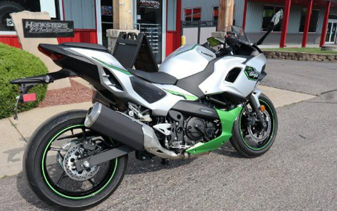 2024 Kawasaki Ninja 7 Hybrid ABS