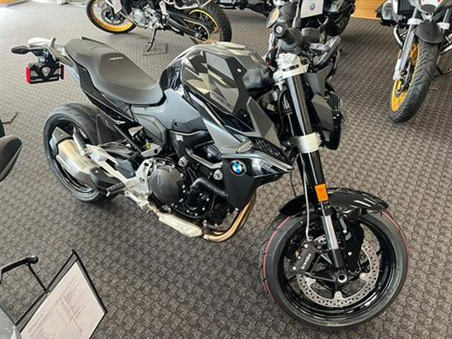 2024 BMW F 900 R