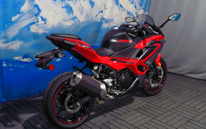 2024 Kawasaki Ninja® 500 ABS Passion Red/Metallic Flat Spark Black