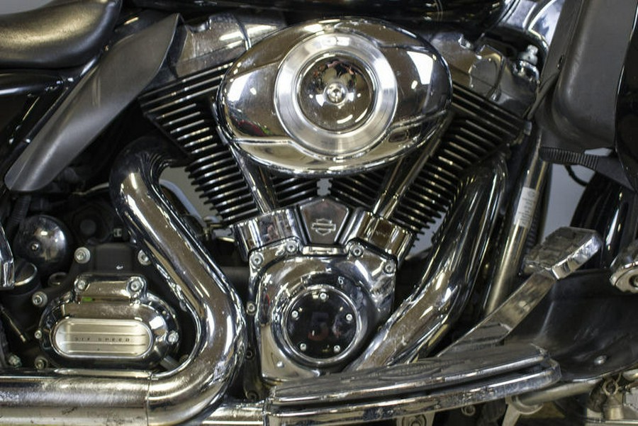2012 Harley-Davidson® FLHTCU - Electra Glide® Ultra Classic