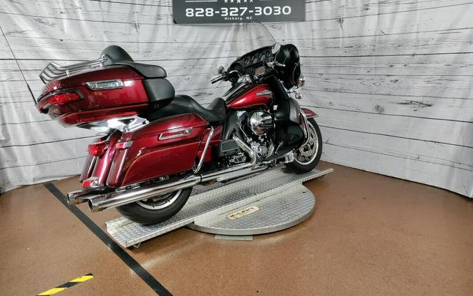 2016 Harley-Davidson Electra Glide Ultra Classic Two-Tone Myster