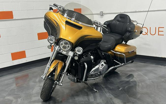 2015 HARLEY DAVIDSON ULTRA LIMITED CVO