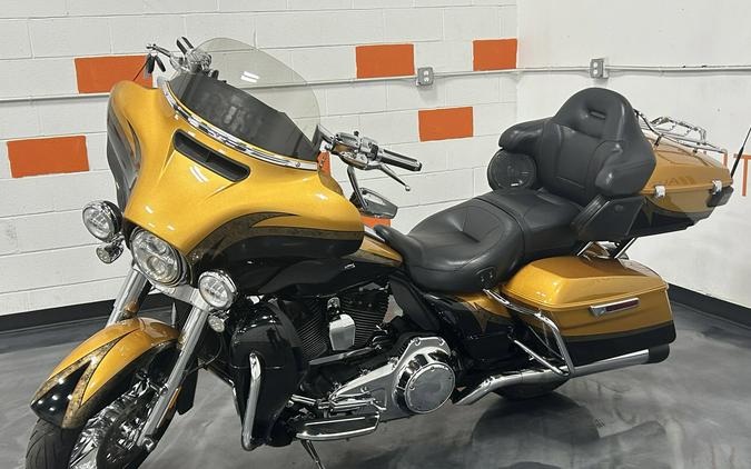 2015 HARLEY DAVIDSON ULTRA LIMITED CVO