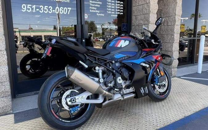 2026 BMW M1000RR Inventory - Get 4.9% APR financing or up to $1,300 off MSRP on select 2026 models*