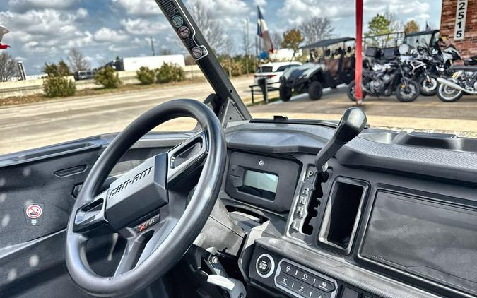 2026 Can-Am DEFENDER MAX X MR HD11 w/ HALF DOORS