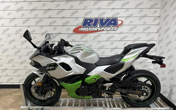 2024 Kawasaki Ninja® 7 Hybrid ABS