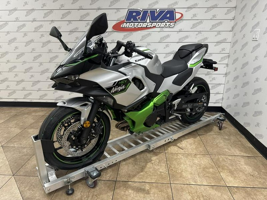 2024 Kawasaki Ninja® 7 Hybrid ABS