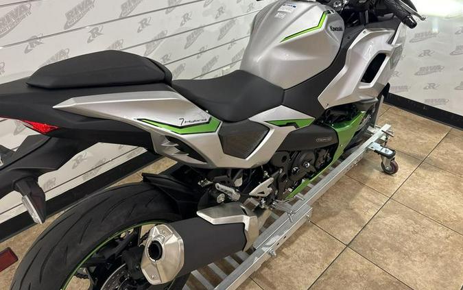 2024 Kawasaki Ninja® 7 Hybrid ABS