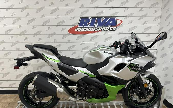 2024 Kawasaki Ninja 7 Hybrid First Look [12 Fast Facts; 40 Pics]