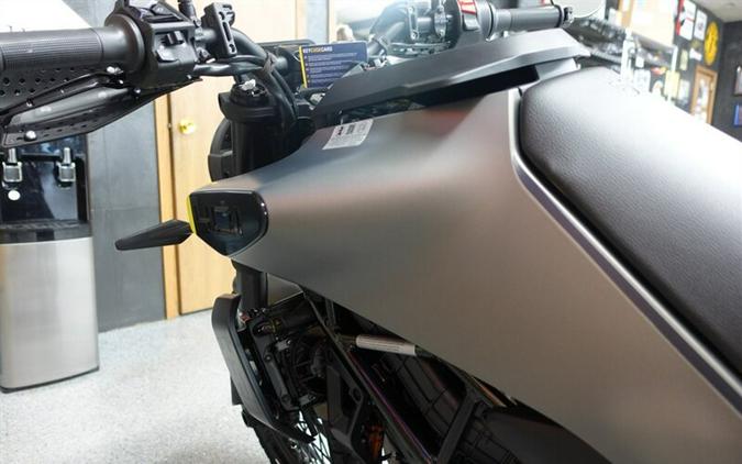 2024 Husqvarna Svartpilen 401