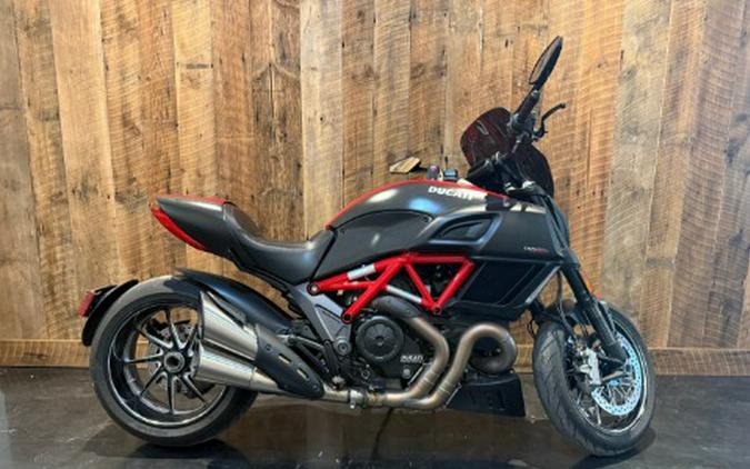 2015 Ducati Diavel Carbon