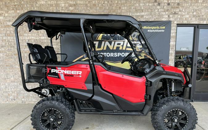 2024 Honda Pioneer 1000-5 Deluxe