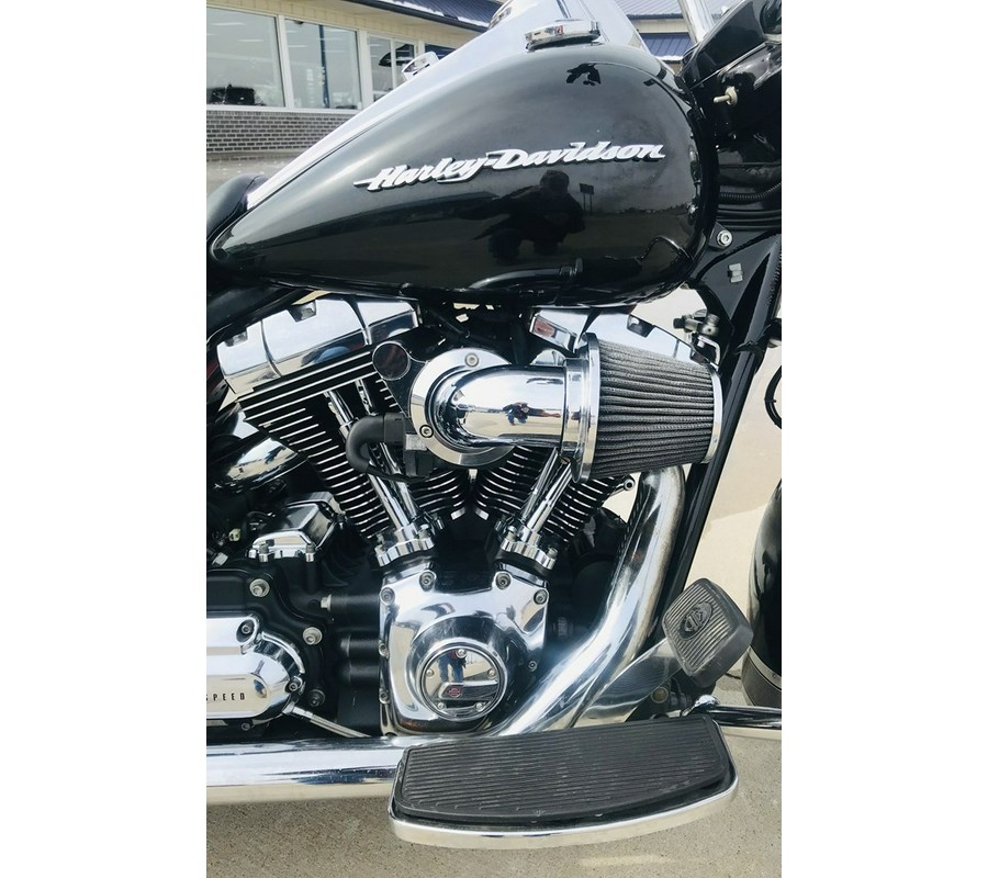 2016 Harley-Davidson® FLHP POLICE ROAD KING