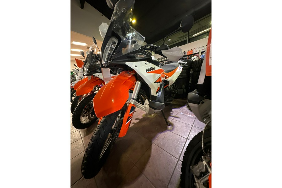 2023 KTM 890 ADVENTURE R