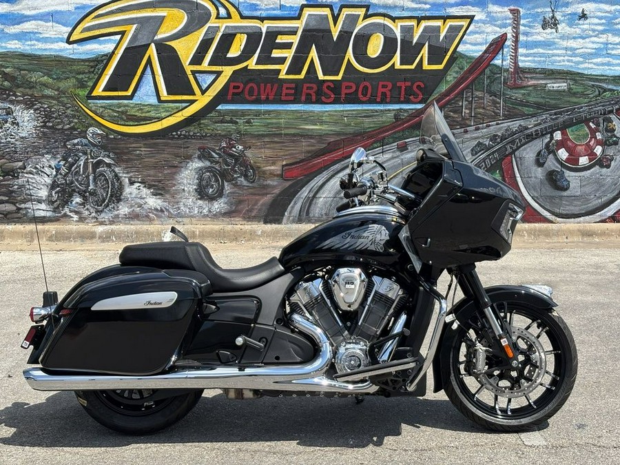 2025 Indian Motorcycle® Challenger® Limited 112 Black Metallic