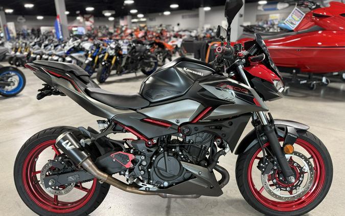 2024 Kawasaki Z500 SE ABS