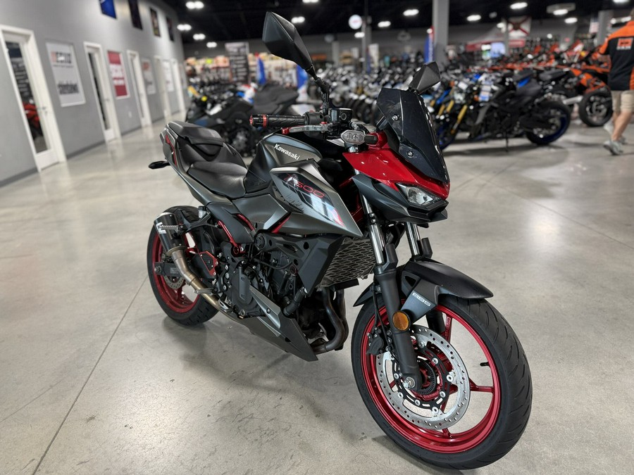 2024 Kawasaki Z500 SE ABS