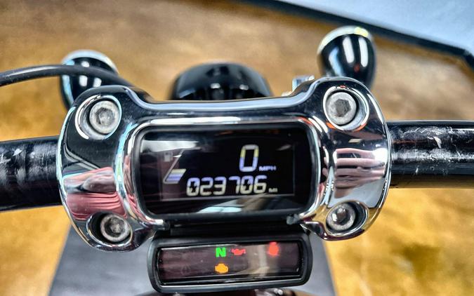 2018 Harley-Davidson® Breakout® 114 Twisted Cherry