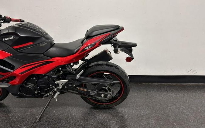 2025 Kawasaki Ninja 500 ABS