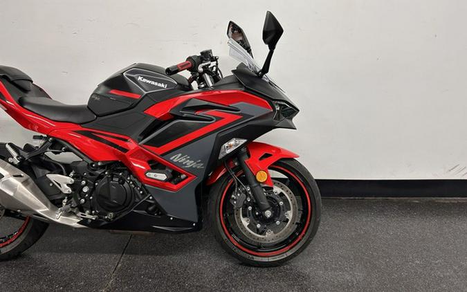 2025 Kawasaki Ninja 500 ABS