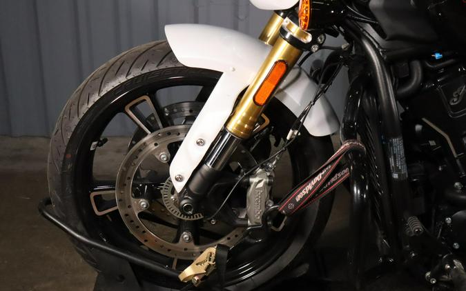 2025 Indian Motorcycle 101 Scout