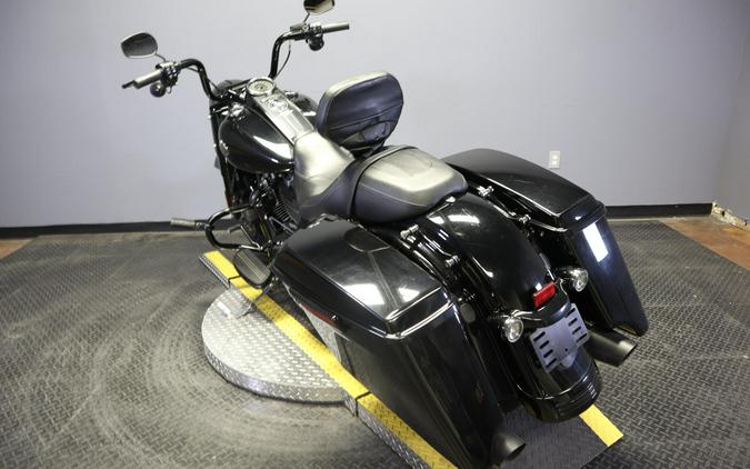 2023 Harley-Davidson Road King Special Vivid Black
