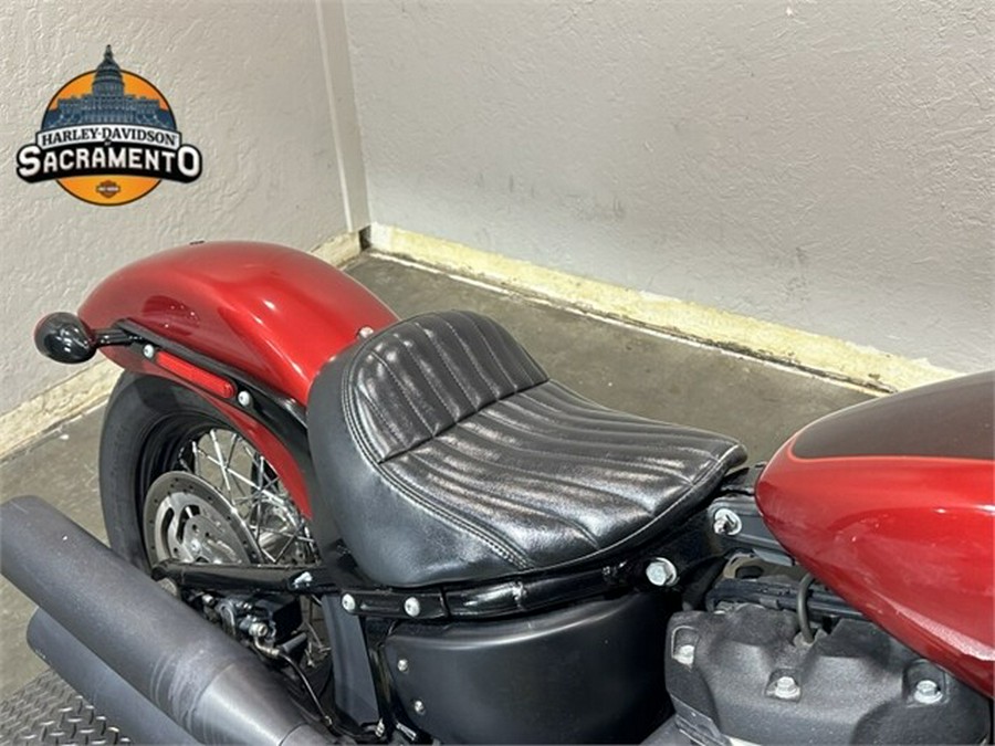 Harley-Davidson Street Bob 2018 FXBB 023725A WKDRED/TWTDCHRY W/PINSTRIPE